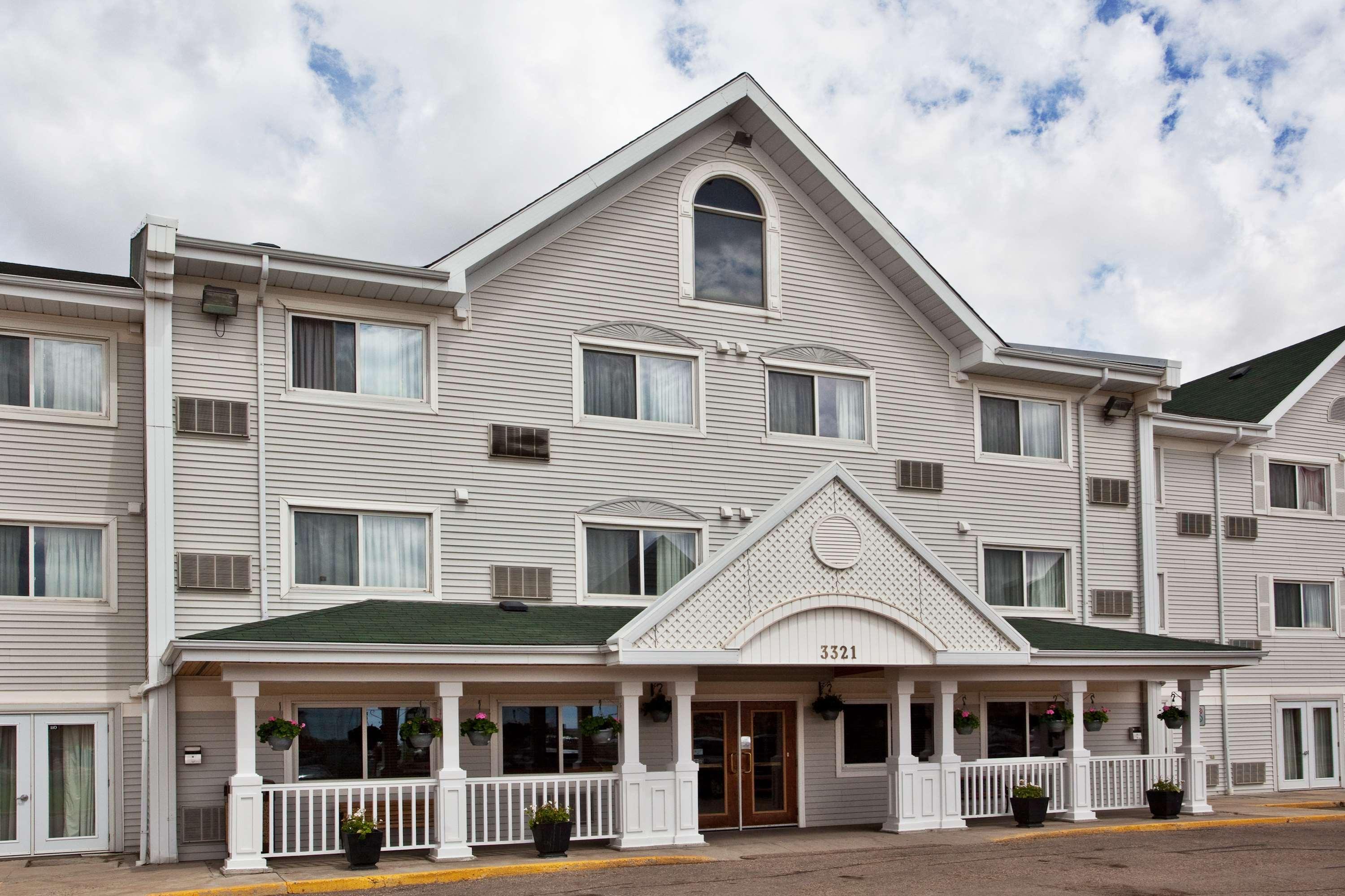Travelodge Suites By Wyndham Regina - Eastgate Bay Eksteriør bilde