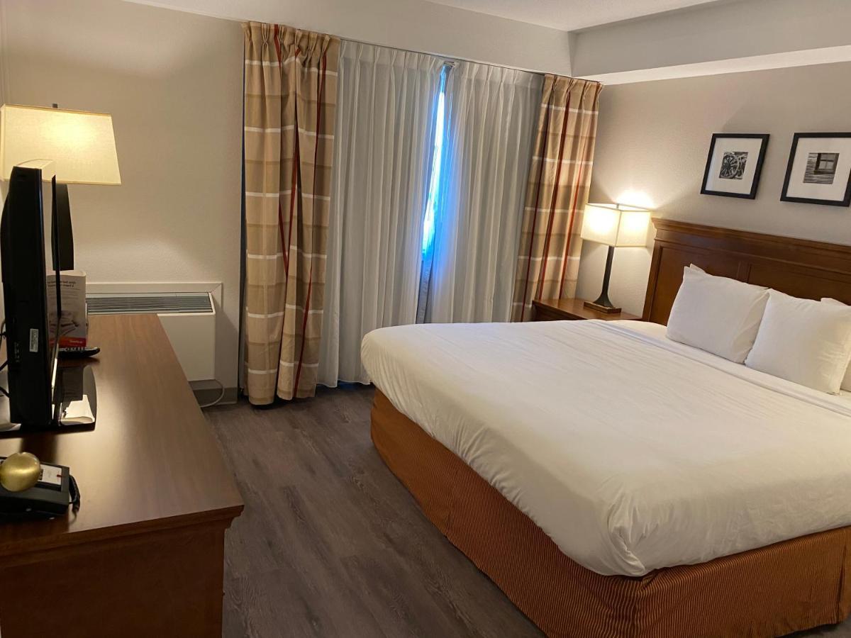 Travelodge Suites By Wyndham Regina - Eastgate Bay Eksteriør bilde